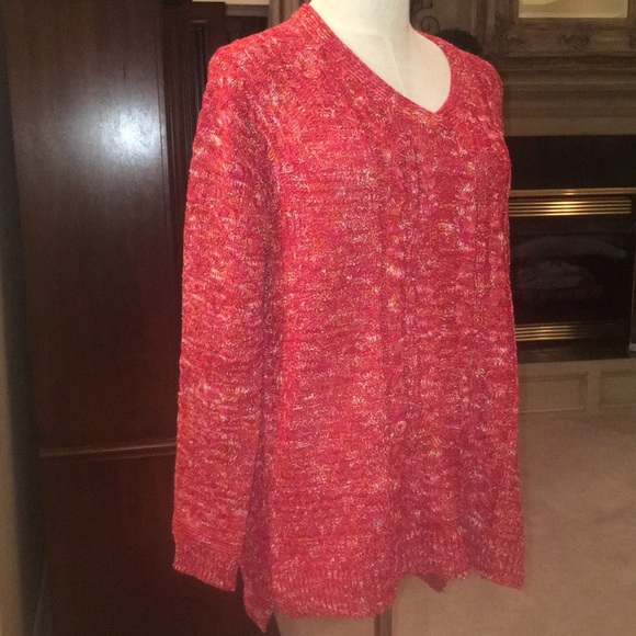 BNWOT bright red v-neck cable knit sweater in Lge - Picture 4 of 8